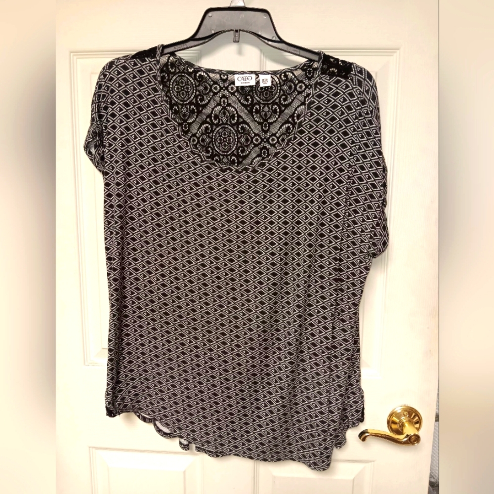 Cato Top with Lace on top back and sides